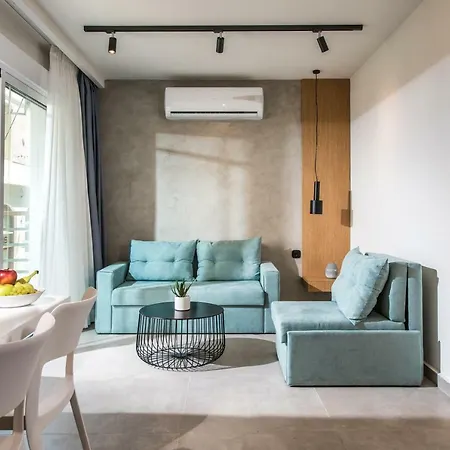 King's Blue, Urban Apartment *